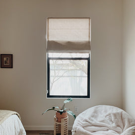 Roller Shades and Roman Shades: Which Should You Choose? article image