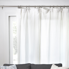 The easiest way to buy custom draperies & shades article image